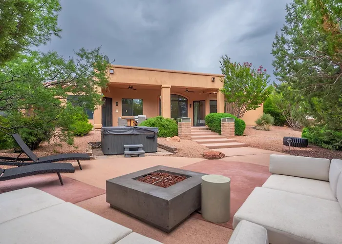 Holiday home Amazing Luxury With Hot Tub & Views *